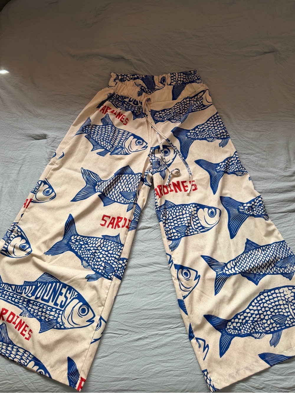 Sardine Print Wide Leg Pants Size 0XL Novelty Fish Print Tan Blue